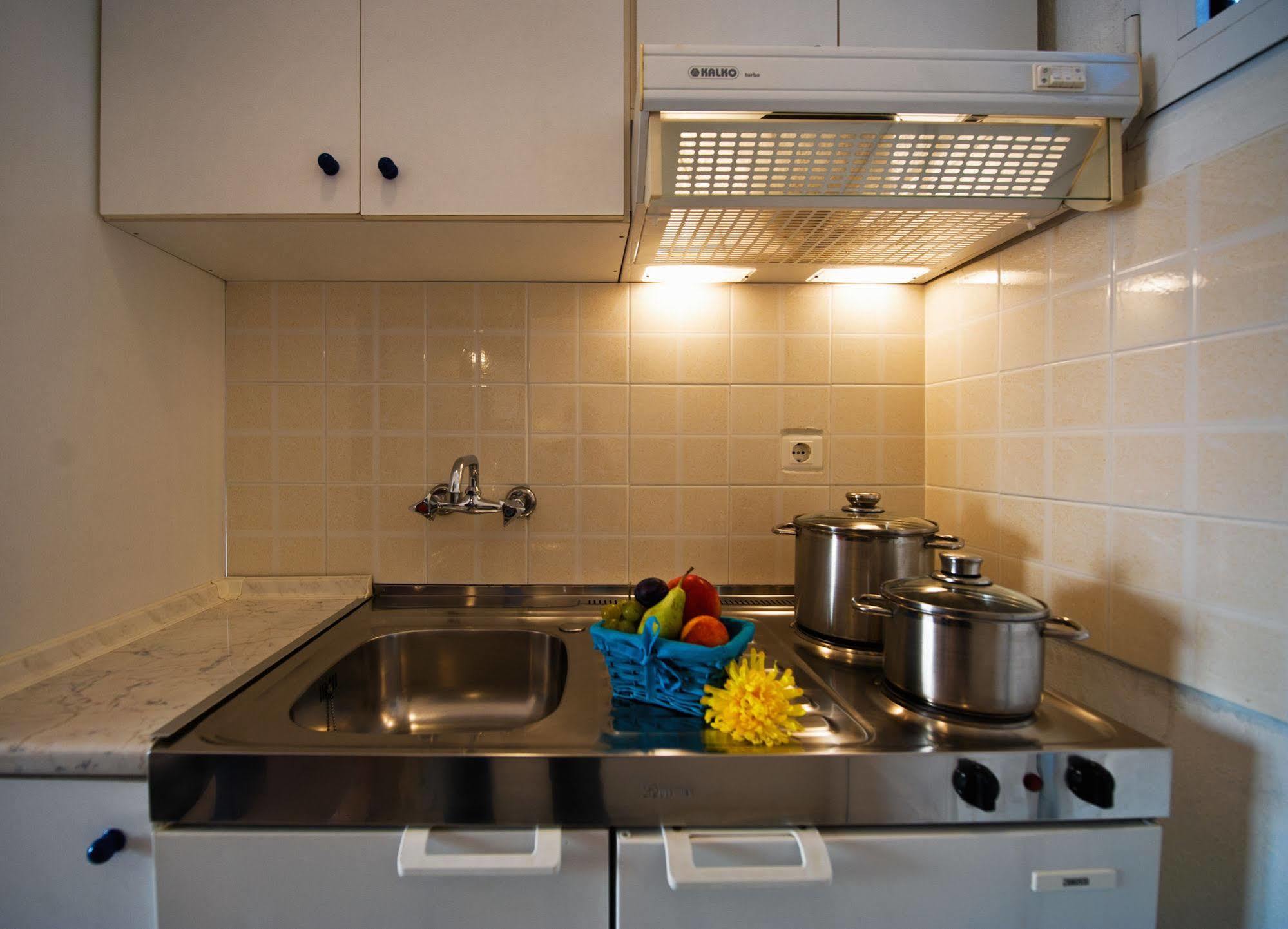 Lazaridis Luxury Studios & Apartments Nea Roda Zewnętrze zdjęcie